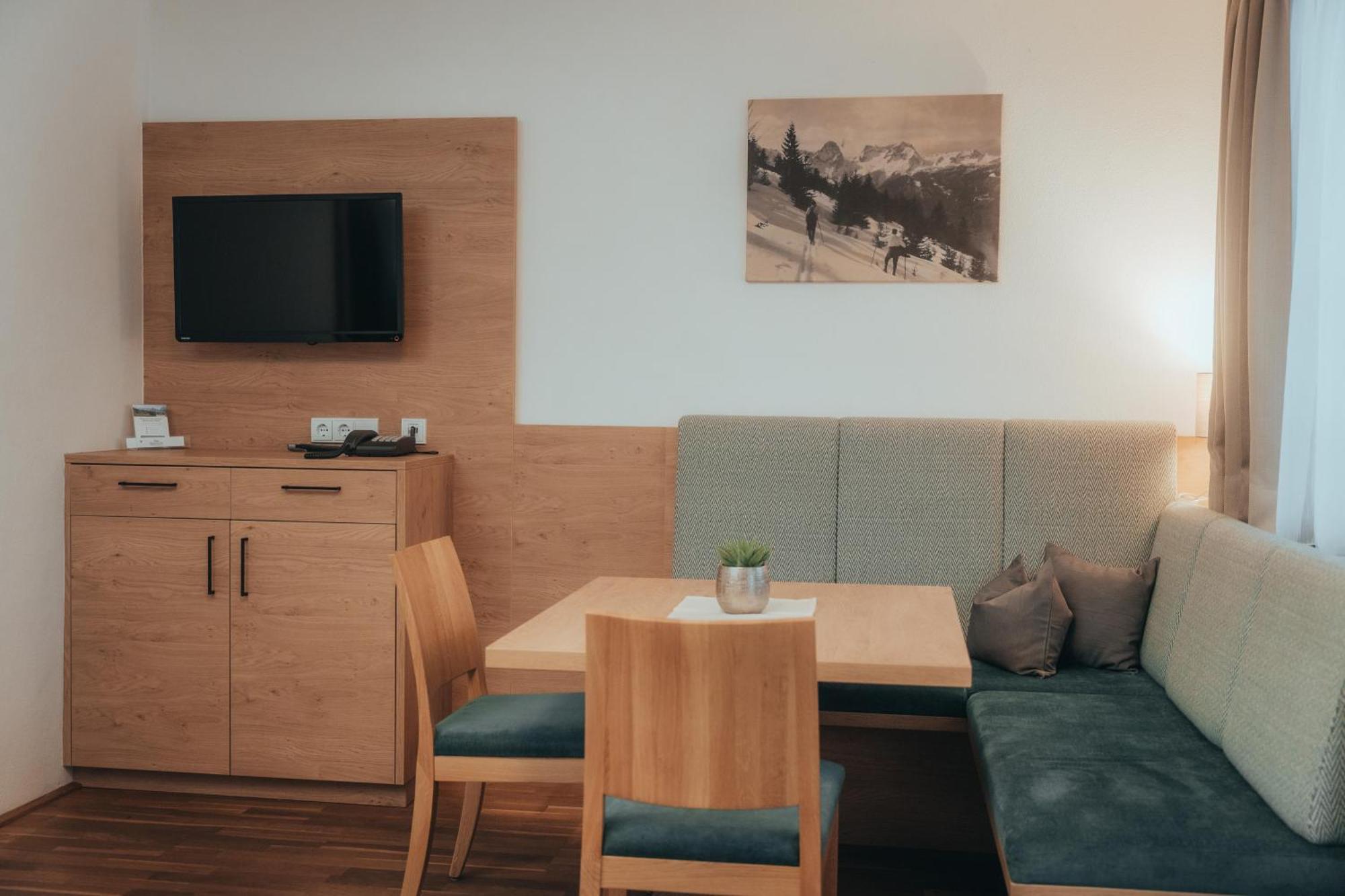 Landhotel Gressenbauer Hinterstoder Buitenkant foto